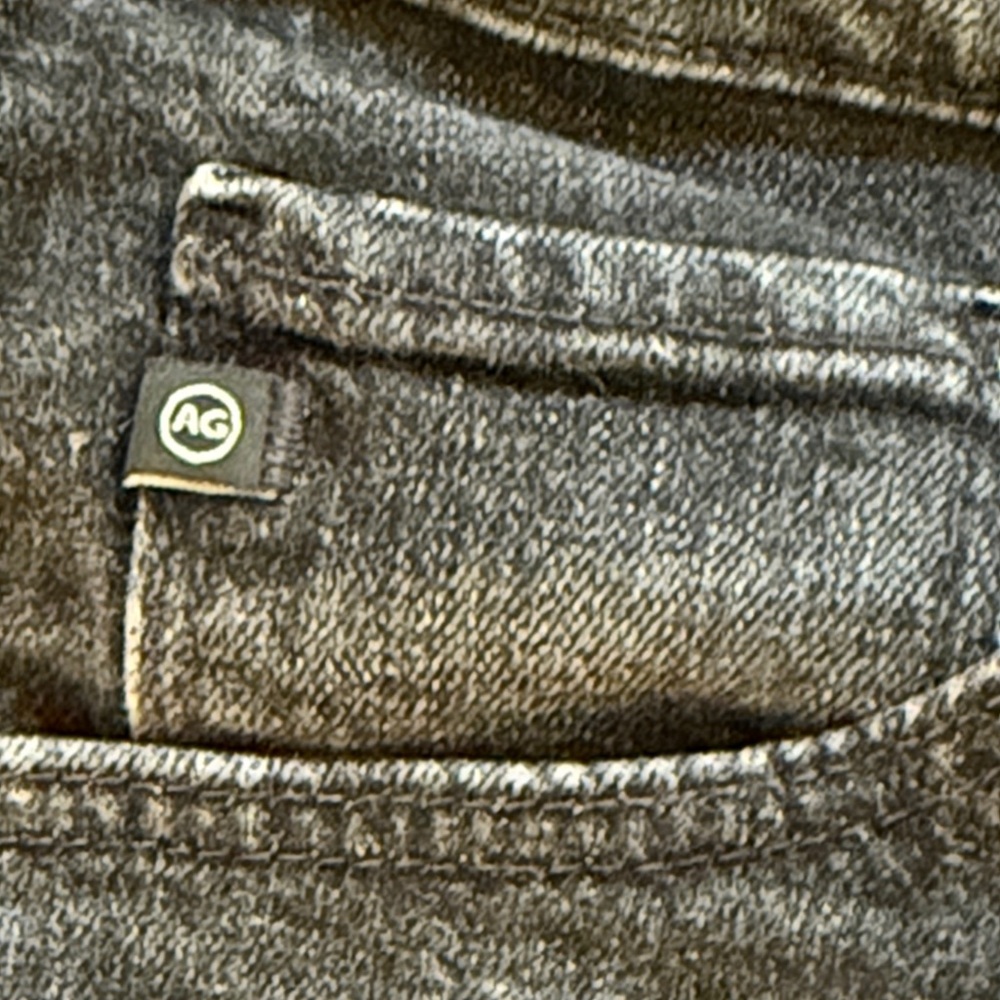 AG Jodi Crop Flared Jeans with Frayed Hem Size 30 - Picture 6 of 6